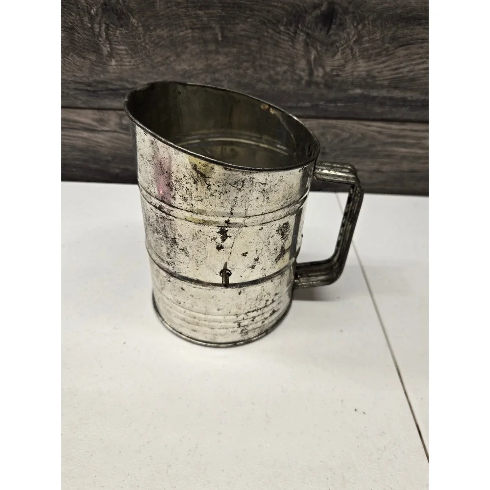 Vintage Tin Flour Sifter Hand Crank Antique‎ Kitchen Tool Farmhouse Decor Silver